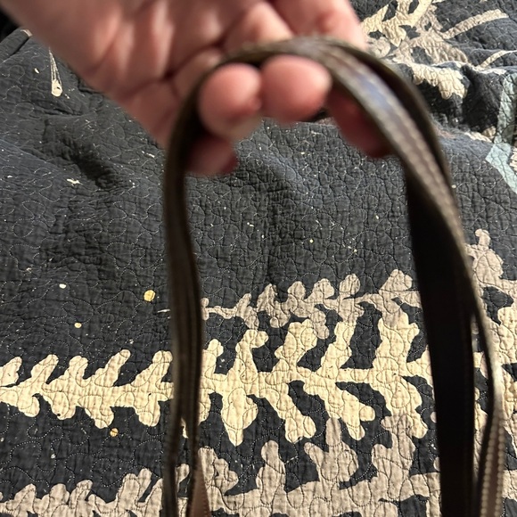 Vintage Dooney & Bourke signature canvas with brown leather trim. - Picture 9 of 13